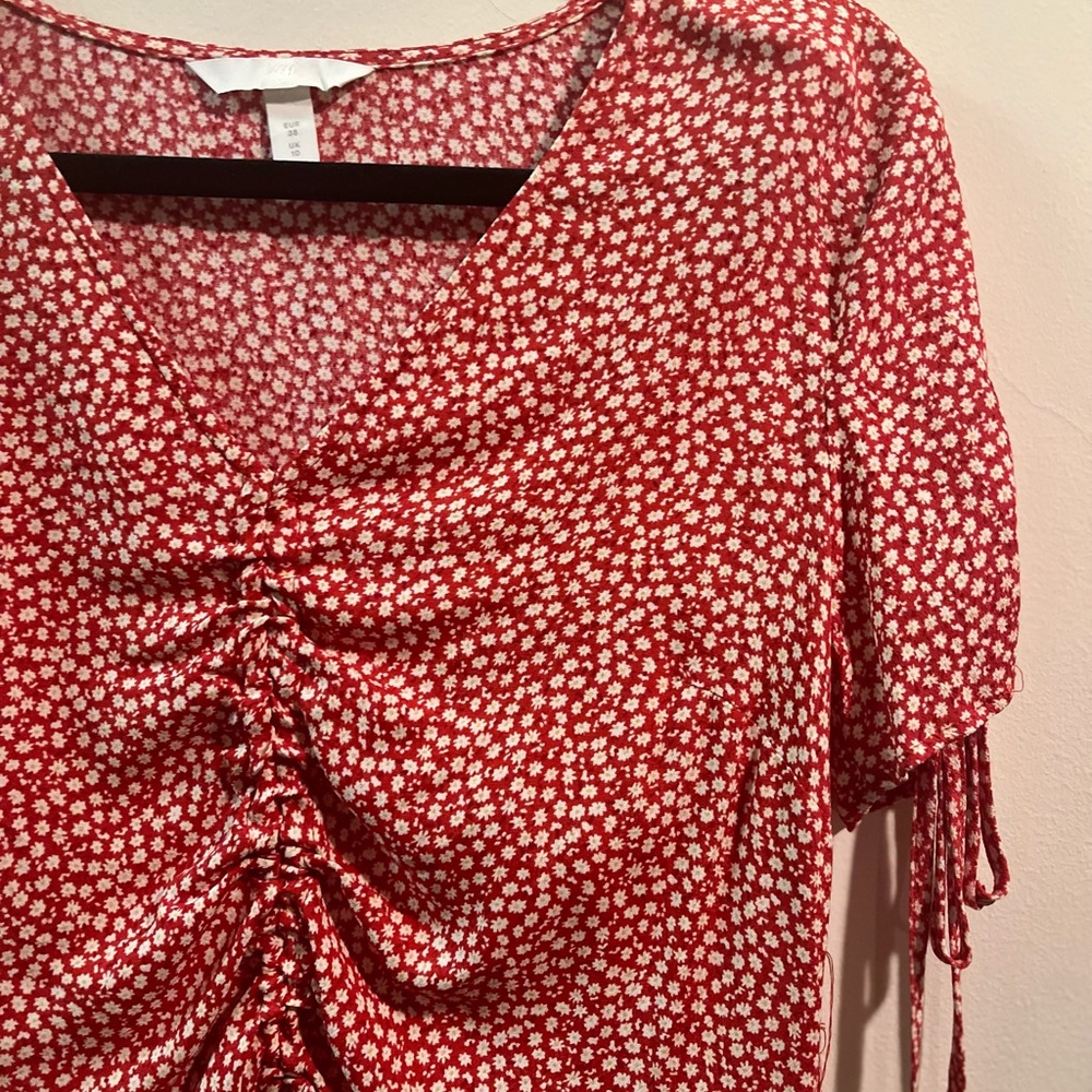 H&M Spain Top - Picture 2 of 4